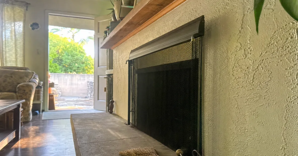 San Jose, CA: a residential fireplace ready for service